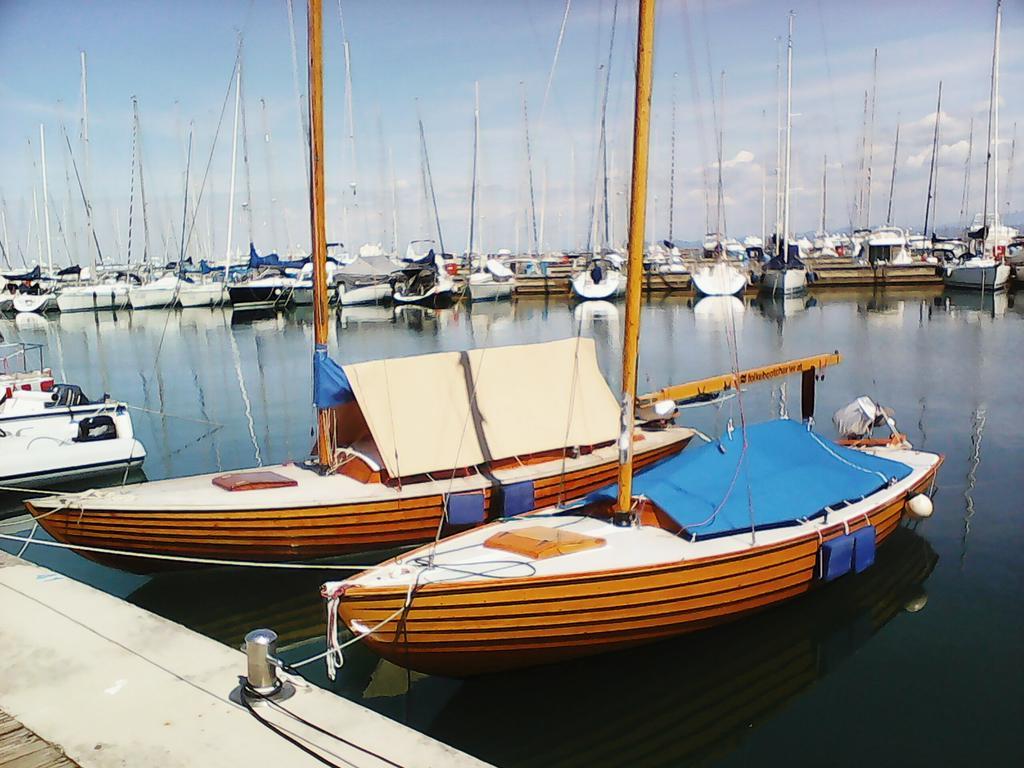 Labum Accommodation Izola Bagian luar foto